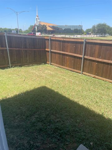4602 Alamosa Street, Fort Worth, TX 76119