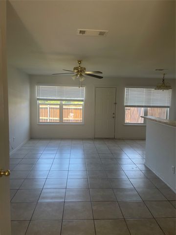4602 Alamosa Street, Fort Worth, TX 76119