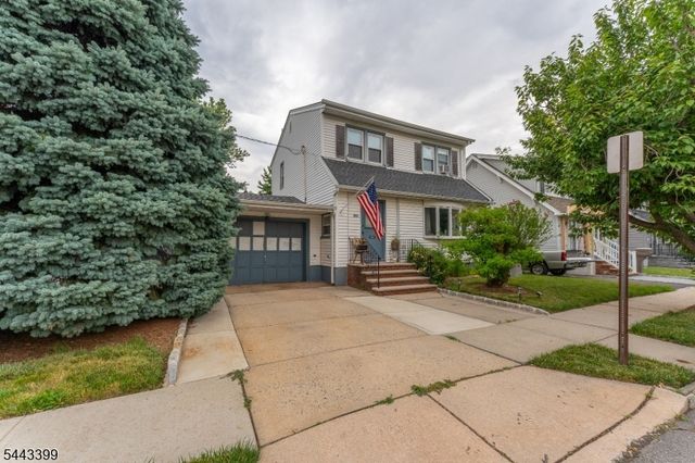 653 Cleveland Ave, Elizabeth City, NJ 07208
