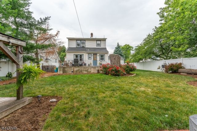653 Cleveland Ave, Elizabeth City, NJ 07208