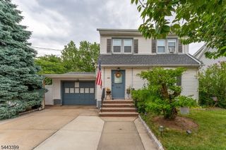 653 Cleveland Ave, Elizabeth City, NJ 07208