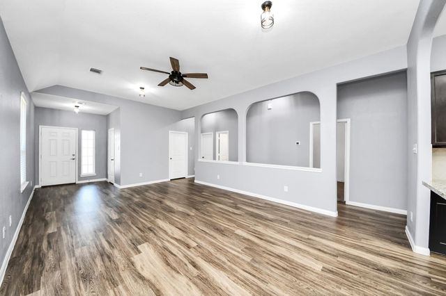 2335 Spring Hollow Drive, Baytown, TX 77521