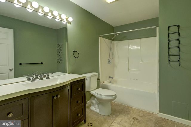 80 COURTYARD DR, Carlisle, PA 17013