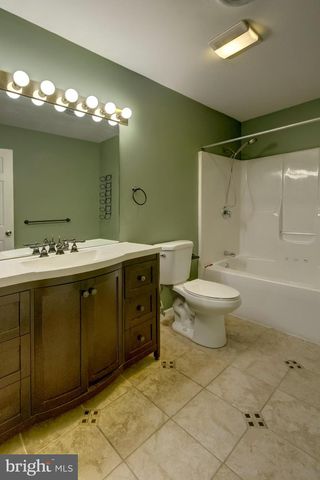 80 COURTYARD DR, Carlisle, PA 17013
