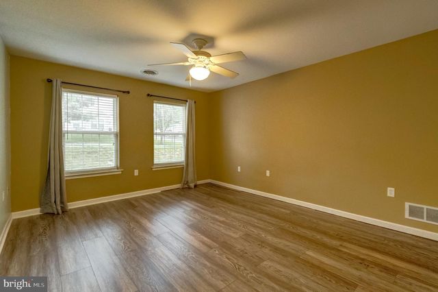 80 COURTYARD DR, Carlisle, PA 17013