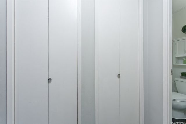 1031 Maunaihi Place 401, Honolulu, HI 96822