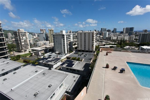 1031 Maunaihi Place 401, Honolulu, HI 96822