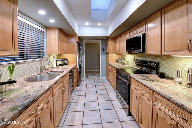 5270 N Fort Yuma Trail, Tucson, AZ 85750