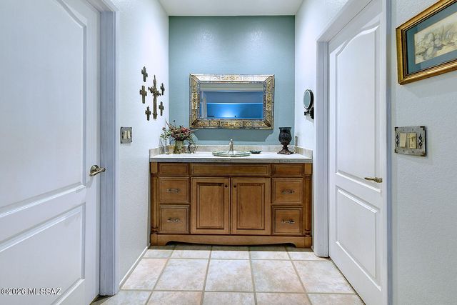 5270 N Fort Yuma Trail, Tucson, AZ 85750