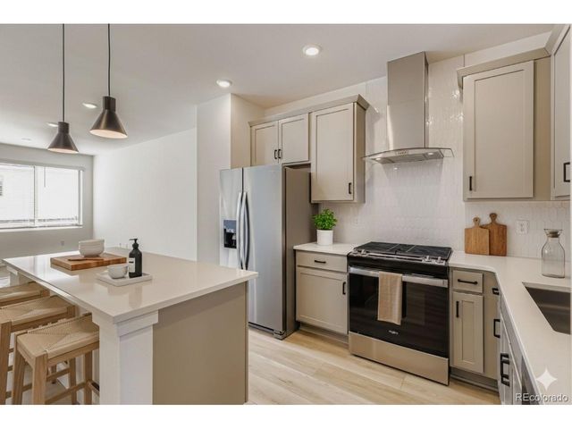 15344 W 69th Ave, Arvada, CO 80007