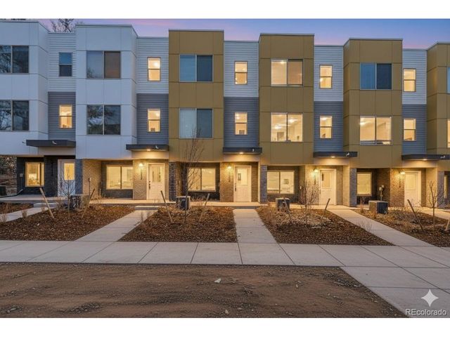 15344 W 69th Ave, Arvada, CO 80007