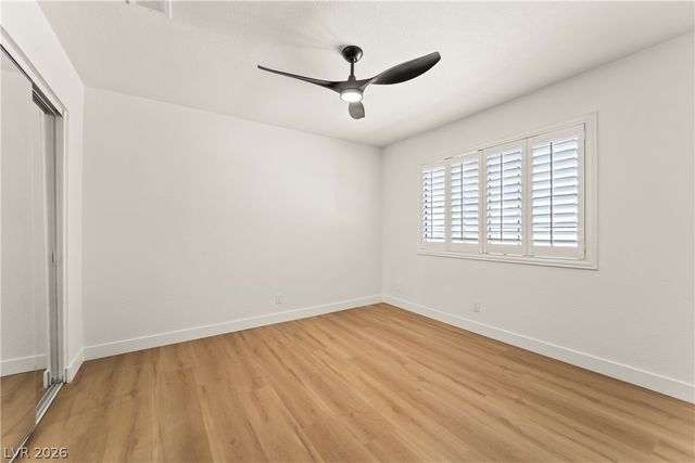 4268 East Harmon Avenue, Las Vegas, NV 89121