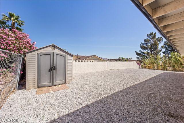 4268 East Harmon Avenue, Las Vegas, NV 89121