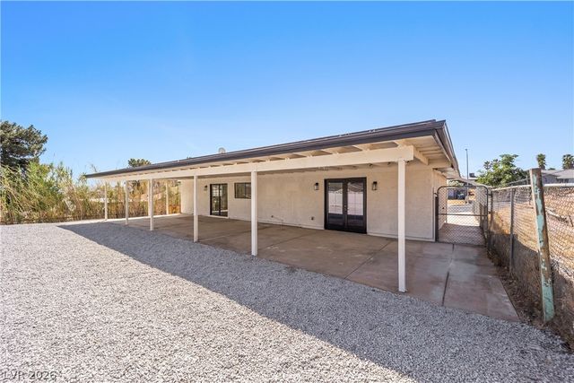 4268 East Harmon Avenue, Las Vegas, NV 89121
