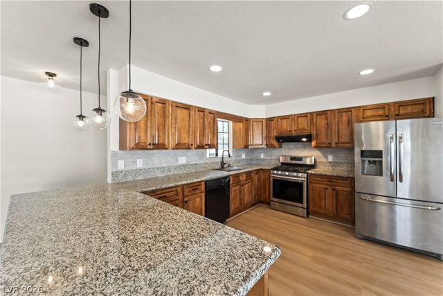 4268 East Harmon Avenue, Las Vegas, NV 89121