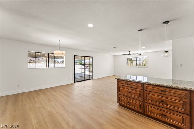 4268 East Harmon Avenue, Las Vegas, NV 89121