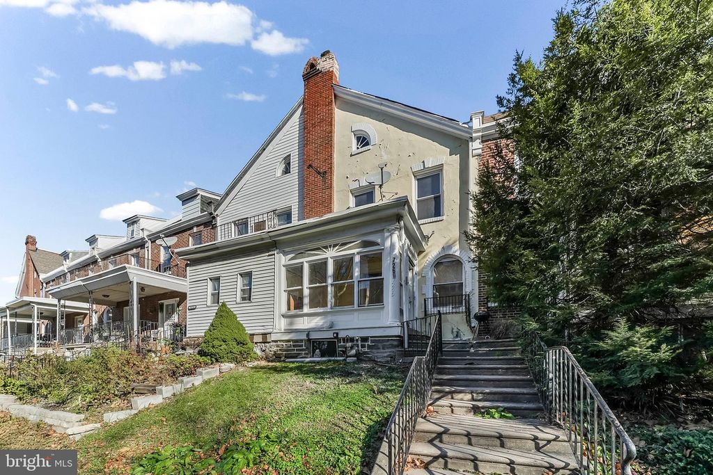 7269 WALNUT ST, Upper Darby, PA 19082