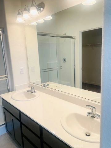 18 Squaw Valley Ct., Merced, CA 95341