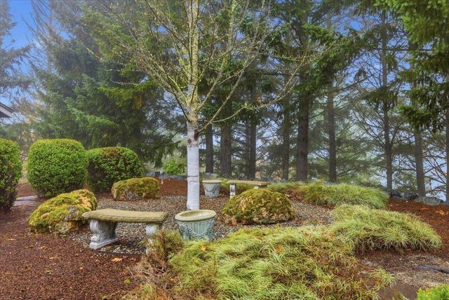 3601 Campus View Drive, Grants Pass, OR 97527