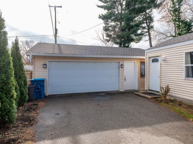 214 Southfield Drive, Battle Creek, MI 49015