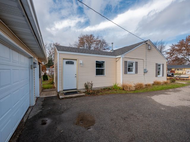 214 Southfield Drive, Battle Creek, MI 49015