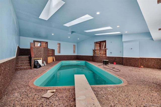 4180 S Monaco Parkway, Denver, CO 80237