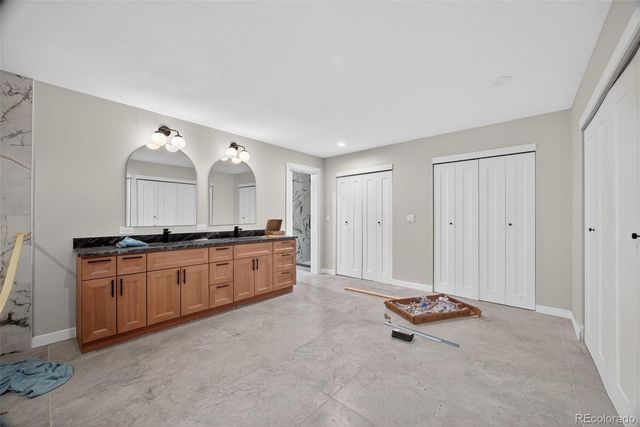 4180 S Monaco Parkway, Denver, CO 80237