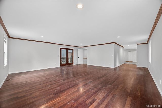 4180 S Monaco Parkway, Denver, CO 80237