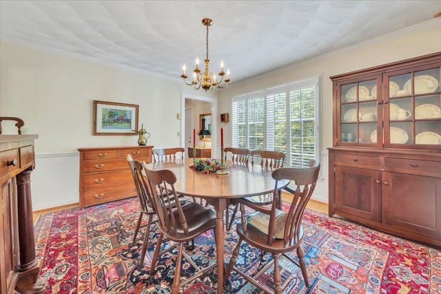 1700 Home CIR, Salem, VA 24153