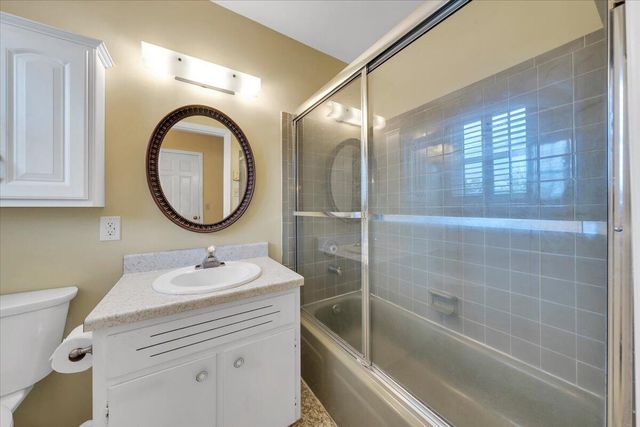 1700 Home CIR, Salem, VA 24153