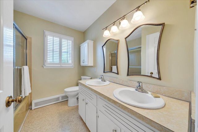 1700 Home CIR, Salem, VA 24153