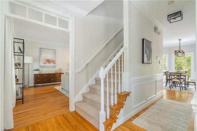 435 Ashbry Run Drive, Winston-salem, NC 27106