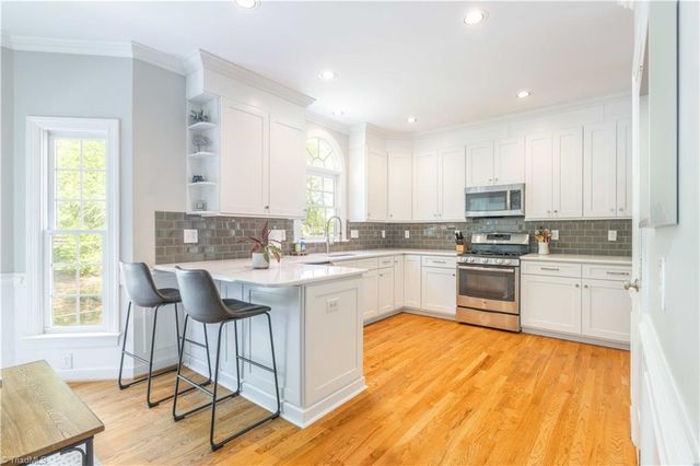 435 Ashbry Run Drive, Winston-salem, NC 27106