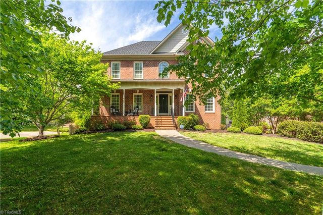 435 Ashbry Run Drive, Winston-salem, NC 27106