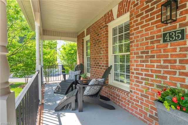 435 Ashbry Run Drive, Winston-salem, NC 27106