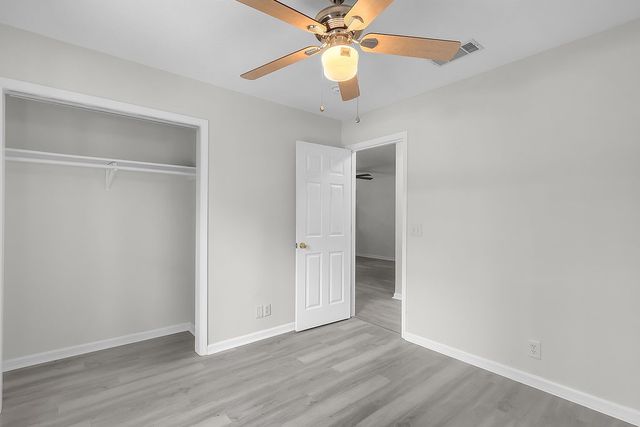 1202 Market Street, Darien, GA 31305