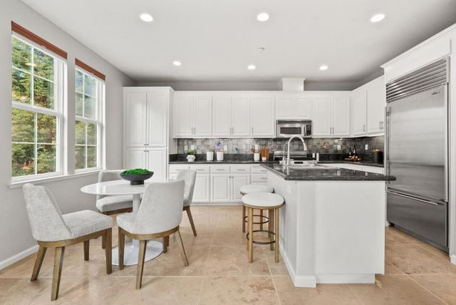 4424 Lick Mill Boulevard, Santa Clara, CA 95054