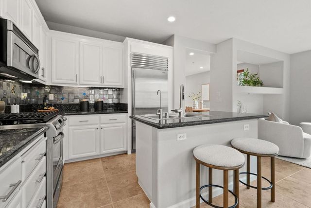 4424 Lick Mill Boulevard, Santa Clara, CA 95054