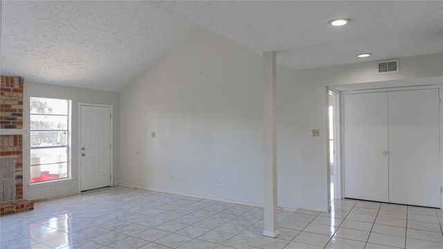 9102 Benthos Drive, Houston, TX 77083