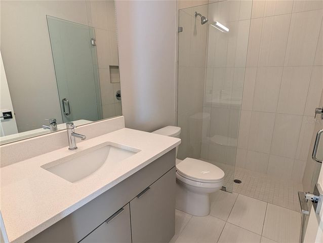 7744 SANDHILL LAKE DRIVE, Sarasota, FL 34241