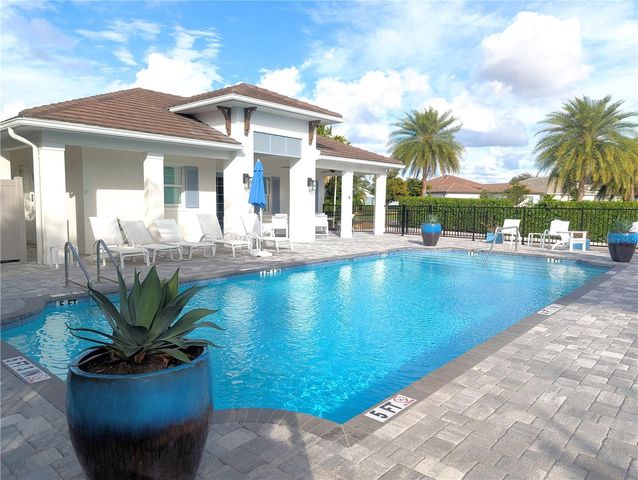 7744 SANDHILL LAKE DRIVE, Sarasota, FL 34241