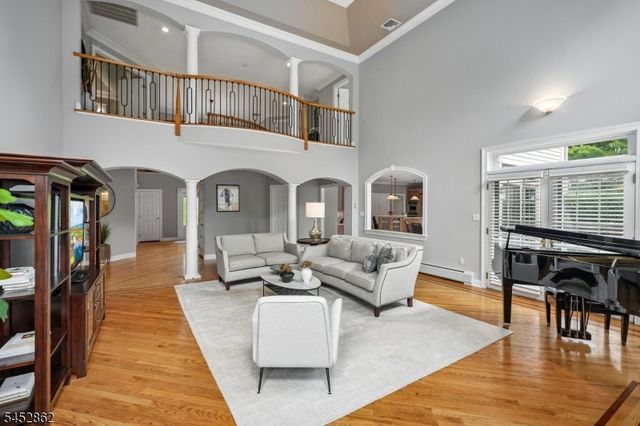 3 Forest Hill Dr, Sparta Twp., NJ 07871