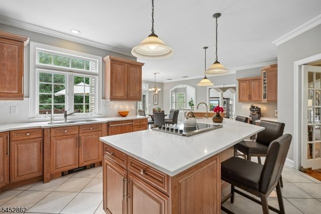 3 Forest Hill Dr, Sparta Twp., NJ 07871