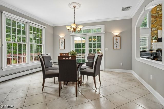 3 Forest Hill Dr, Sparta Twp., NJ 07871
