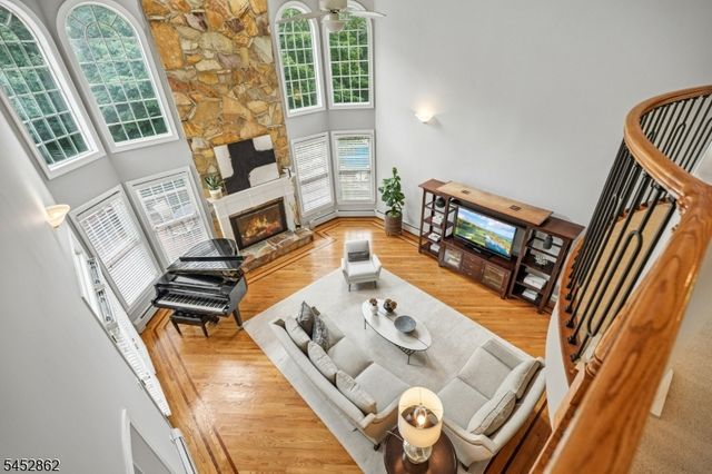 3 Forest Hill Dr, Sparta Twp., NJ 07871