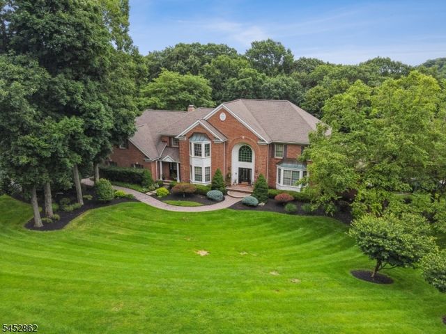 3 Forest Hill Dr, Sparta Twp., NJ 07871