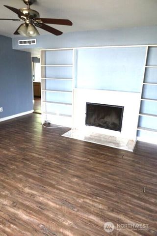 1818 35th Way SE, Auburn, WA 98002