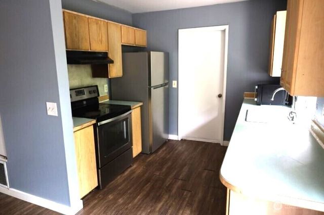 1818 35th Way SE, Auburn, WA 98002
