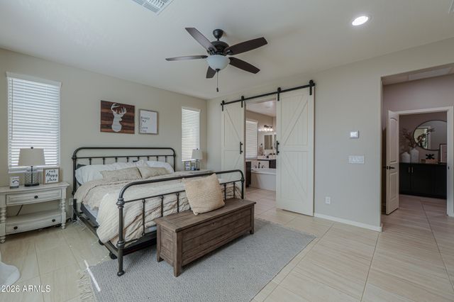 2853 E VIRGINIA Street, Mesa, AZ 85213