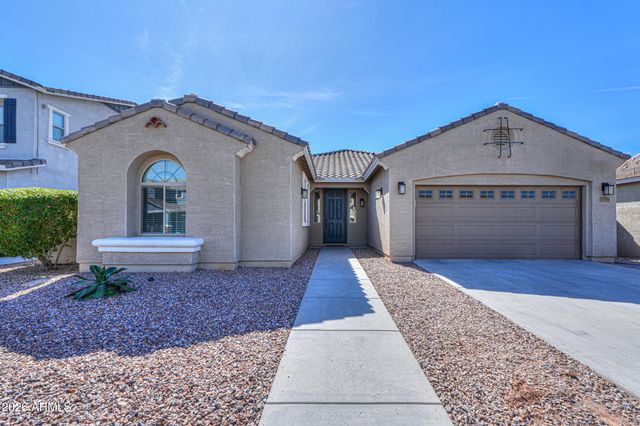 2853 E VIRGINIA Street, Mesa, AZ 85213